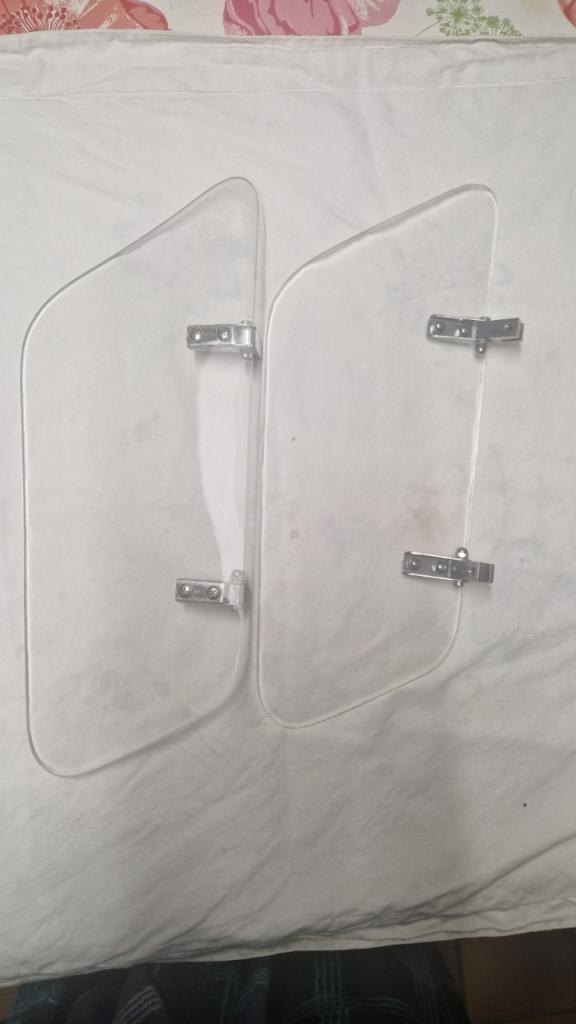 Volet deflecteur TOUTE MARQUE cabriolet cabriolet LesAnciennes.com