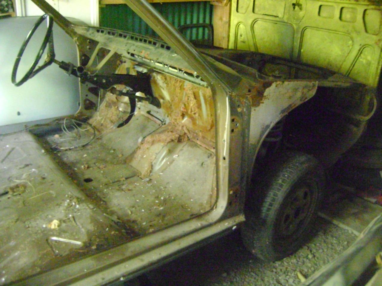 Lot de pièces RENAULT 12 (R12) R1177 LesAnciennes.com