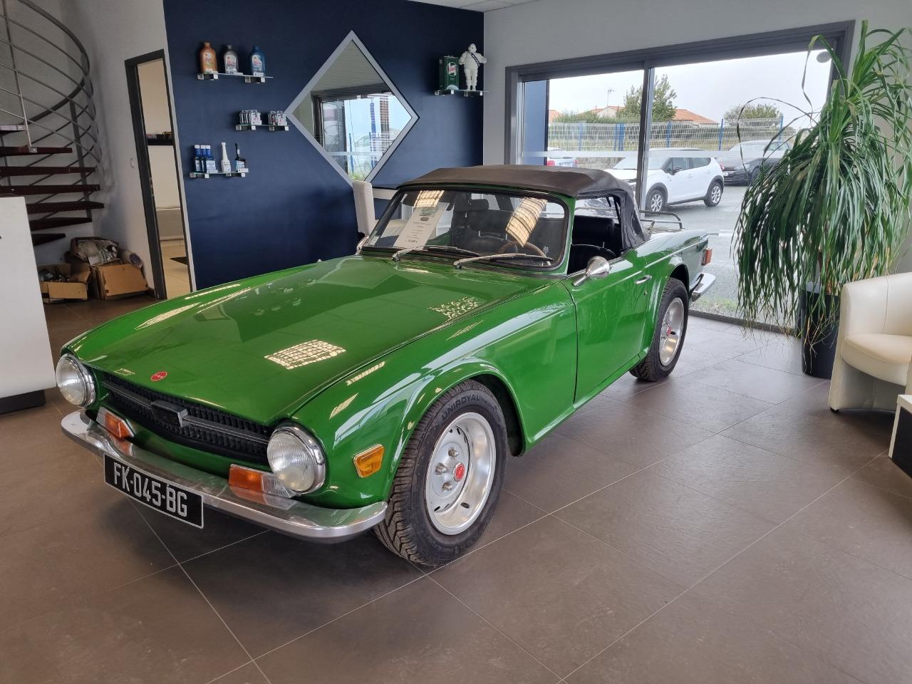 TRIUMPH TR6 TR6 PI - 1970 LesAnciennes.com