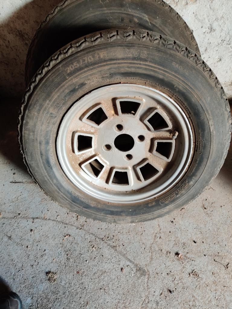 Jantes alu vintage 7x14 (4 trous) LesAnciennes.com