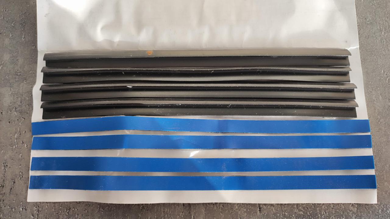 Joints clignotants avant Alpine GTA LesAnciennes.com