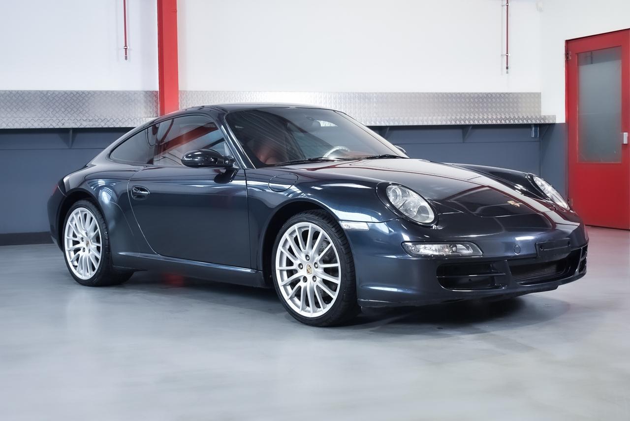 2007 Porsche 911 (997) Carrera 'Sunroof' Coupe 3.6 LesAnciennes.com