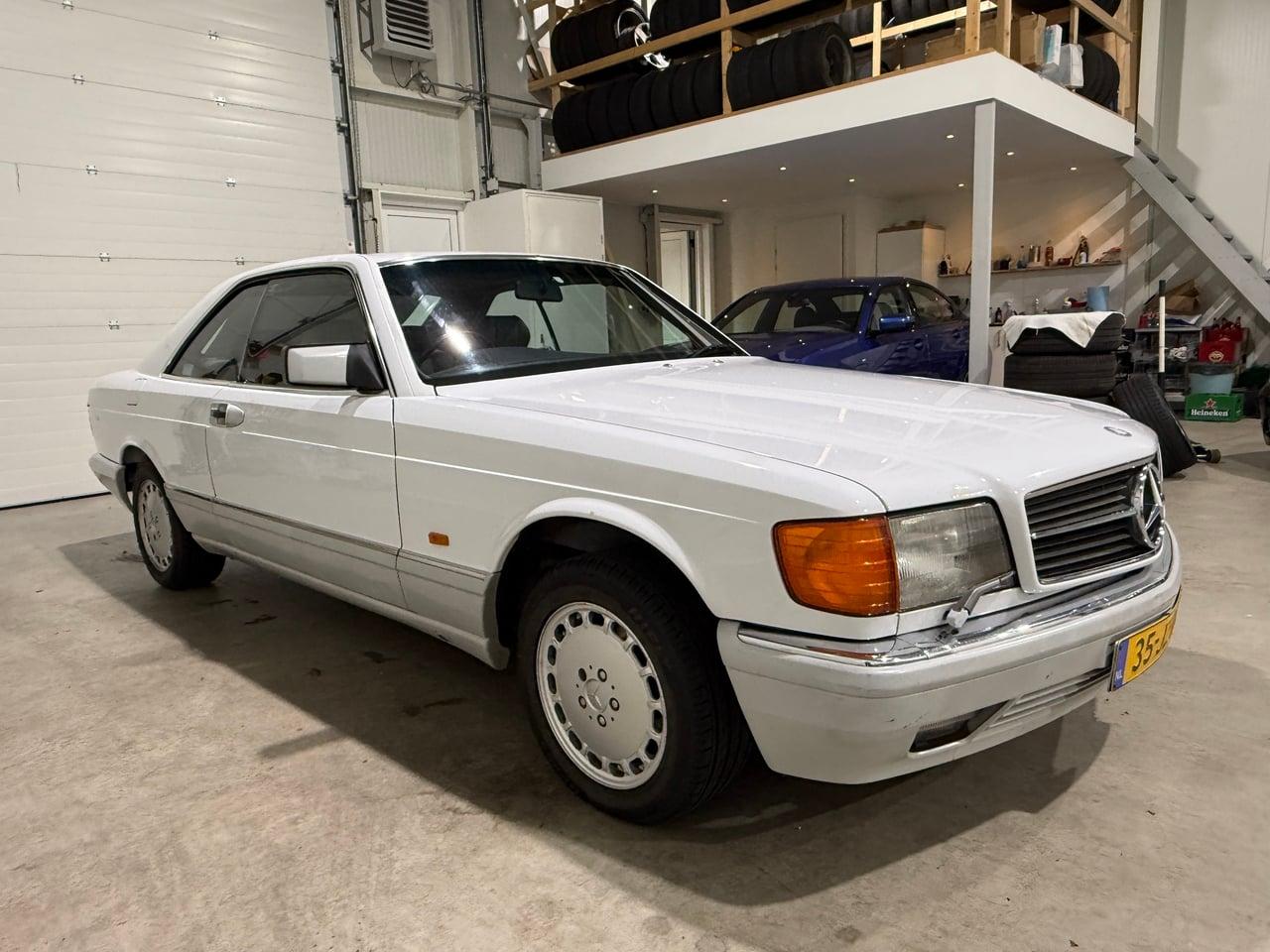 1991 Mercedes-Benz 420SEC C126 LesAnciennes.com