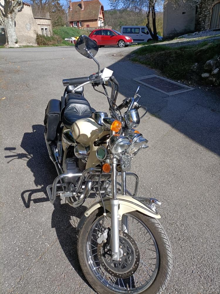 KYMKO Z2 - 1999 LesAnciennes.com