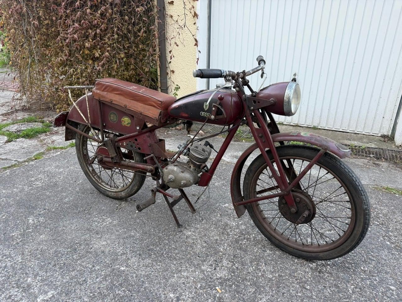 1939 DKW RT 100 LesAnciennes.com