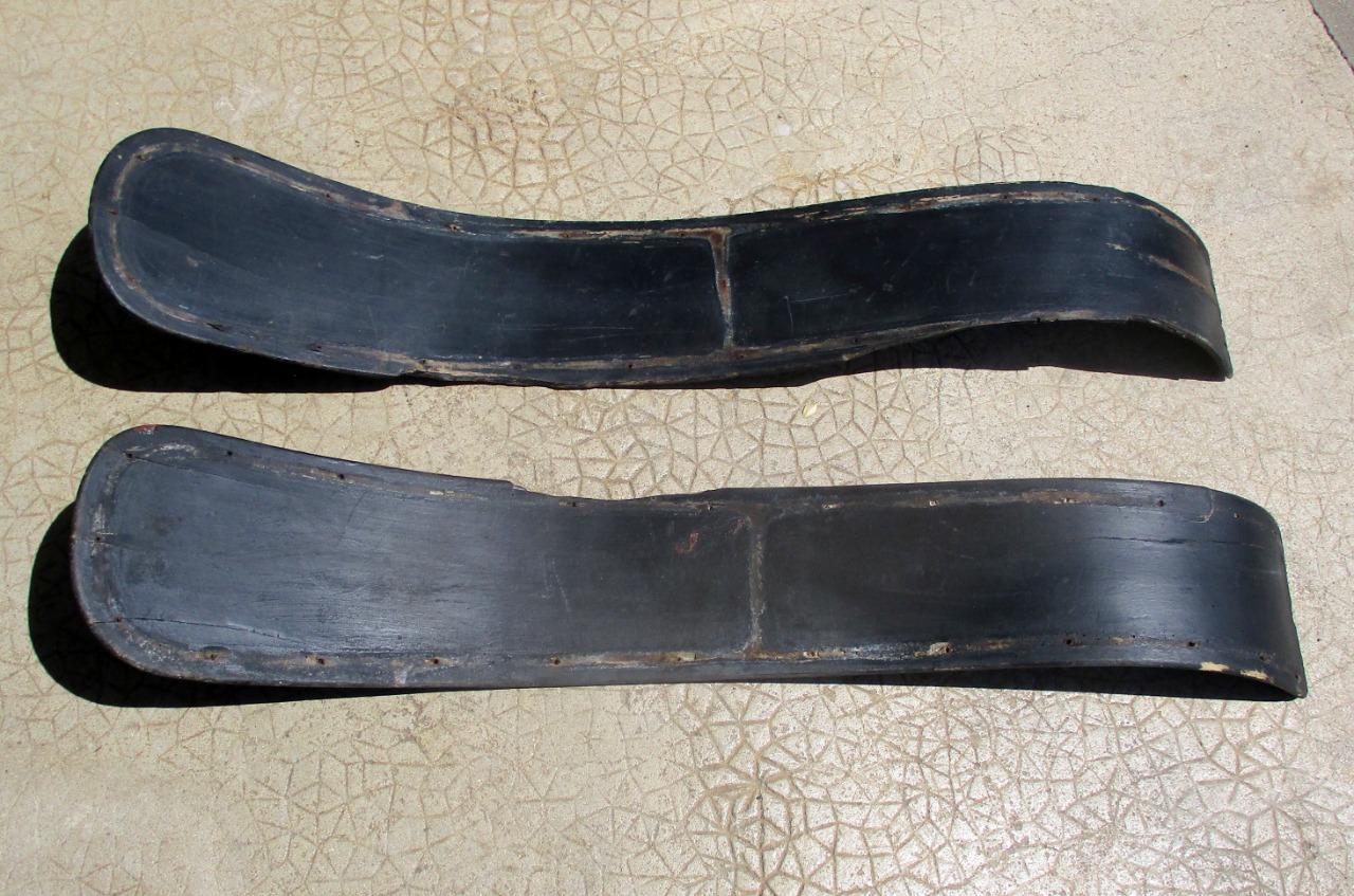 Paire d'ailles en bois formé LesAnciennes.com