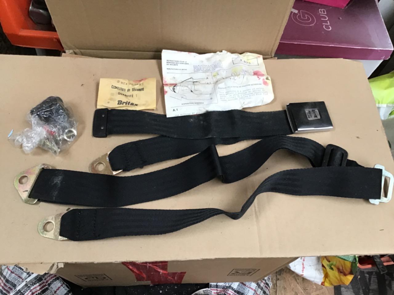 CEINTURE DE SÉCURITÉ NEUVE BRITAX F 873 LesAnciennes.com