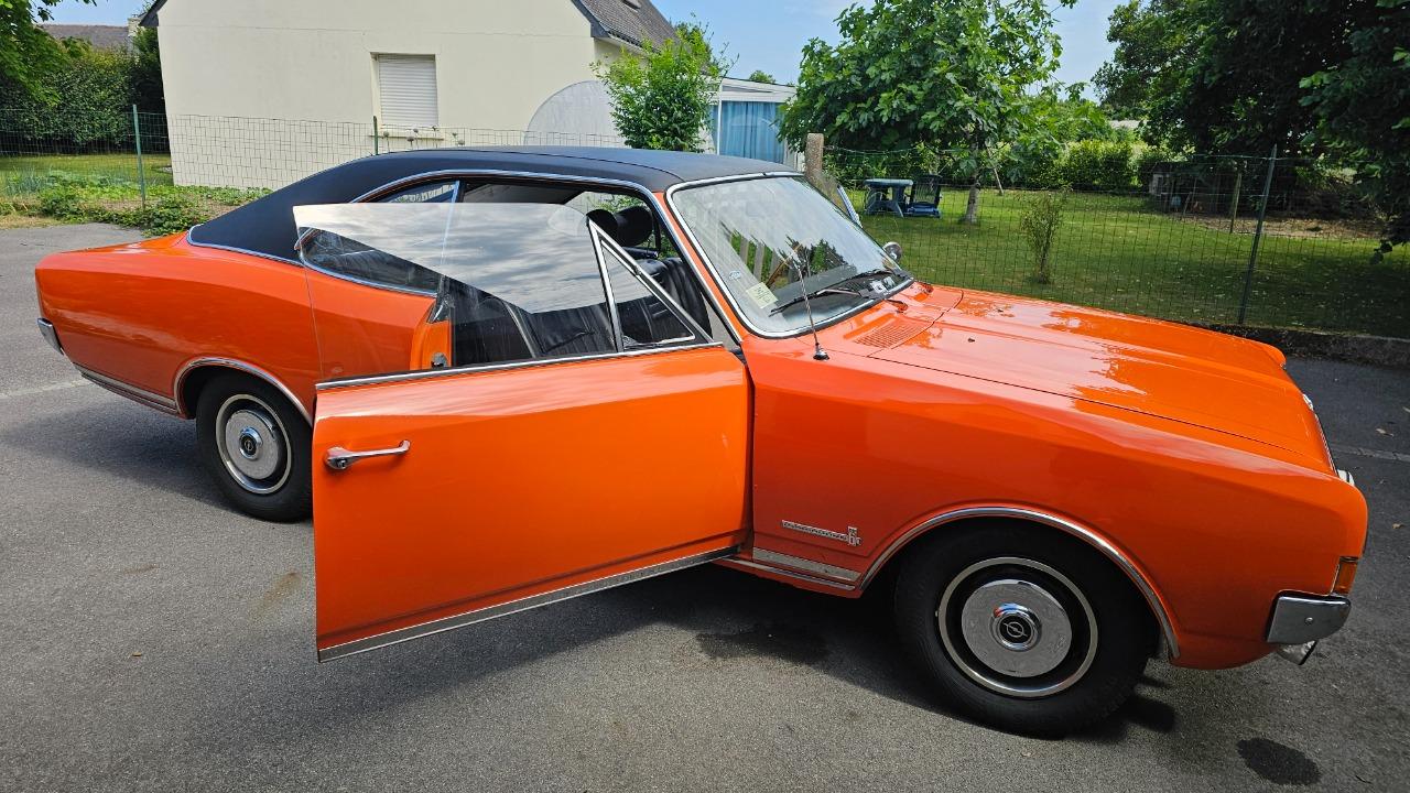 OPEL Commodore 6 - 1968 LesAnciennes.com
