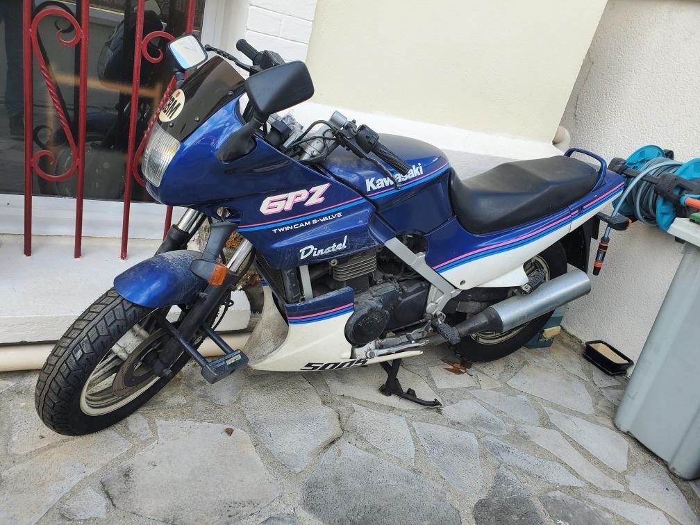 KAWASAKI GPZ 550 EX500A - 1990 LesAnciennes.com