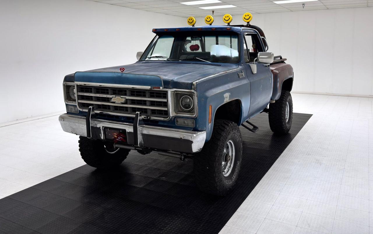 1978 Chevrolet K-10 Custom Deluxe Stepside Short Bed Pickup LesAnciennes.com