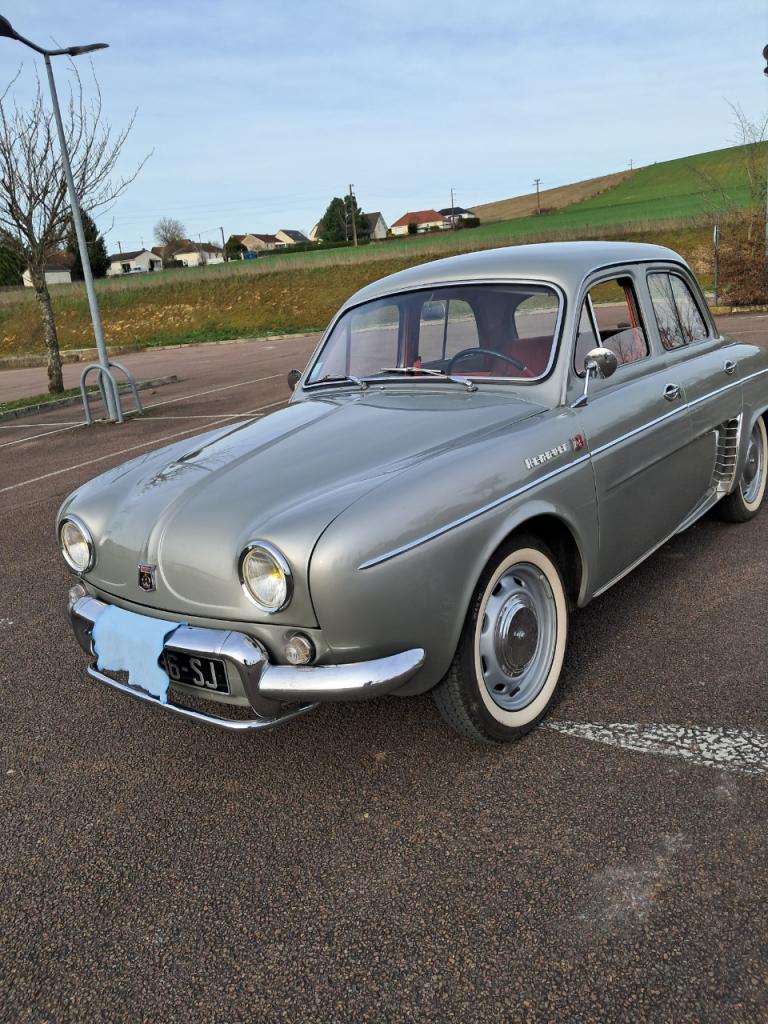 RENAULT Dauphine - 1961 LesAnciennes.com