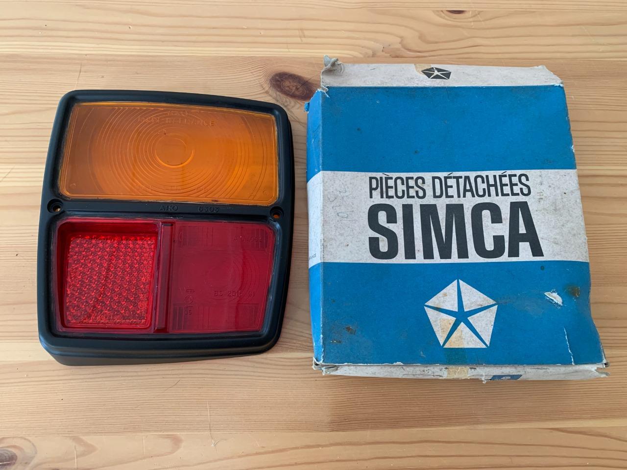 Cabochon ar. SIMCA 1000 Rallye 2/3 LesAnciennes.com