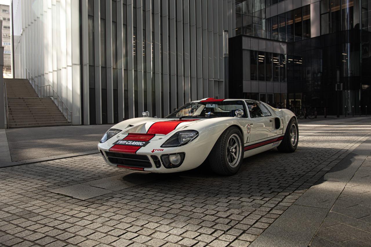 FORD GT40 GT Developement - 1975 LesAnciennes.com