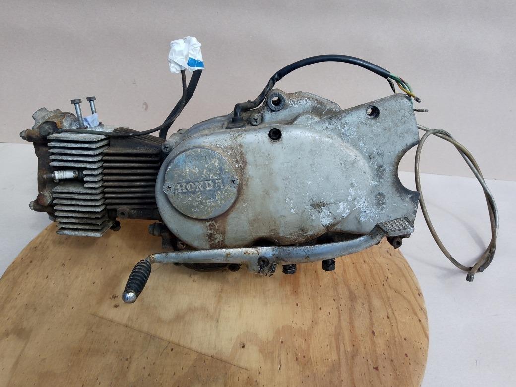 Moteur Honda C110 complet LesAnciennes.com