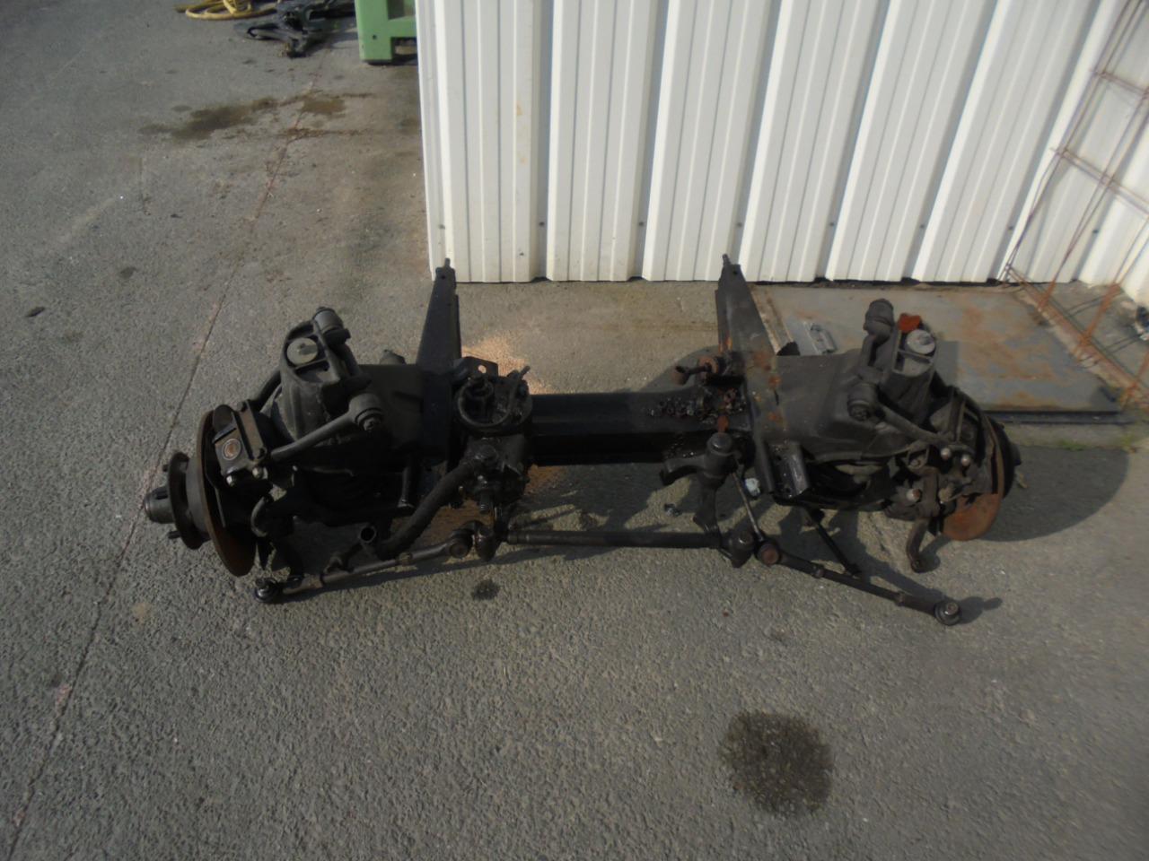 Traverse avant JAGUAR Type mk2 S LesAnciennes.com