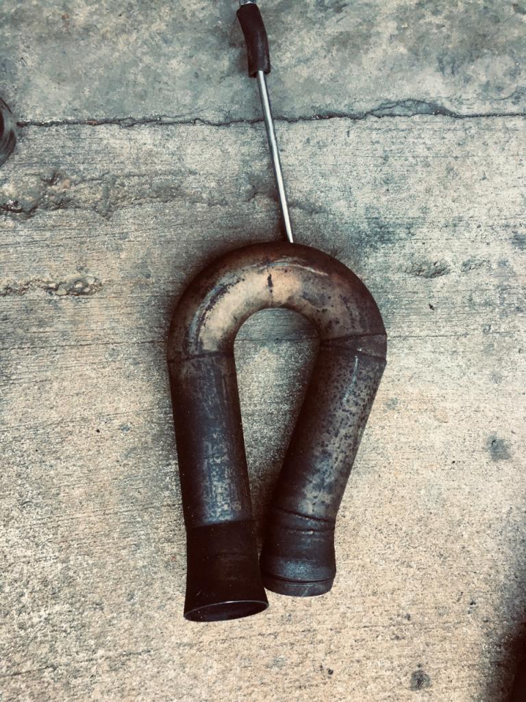 COL DE CYGNE ET CATALISEUR DE PORSCHE 964 TURBO LesAnciennes.com