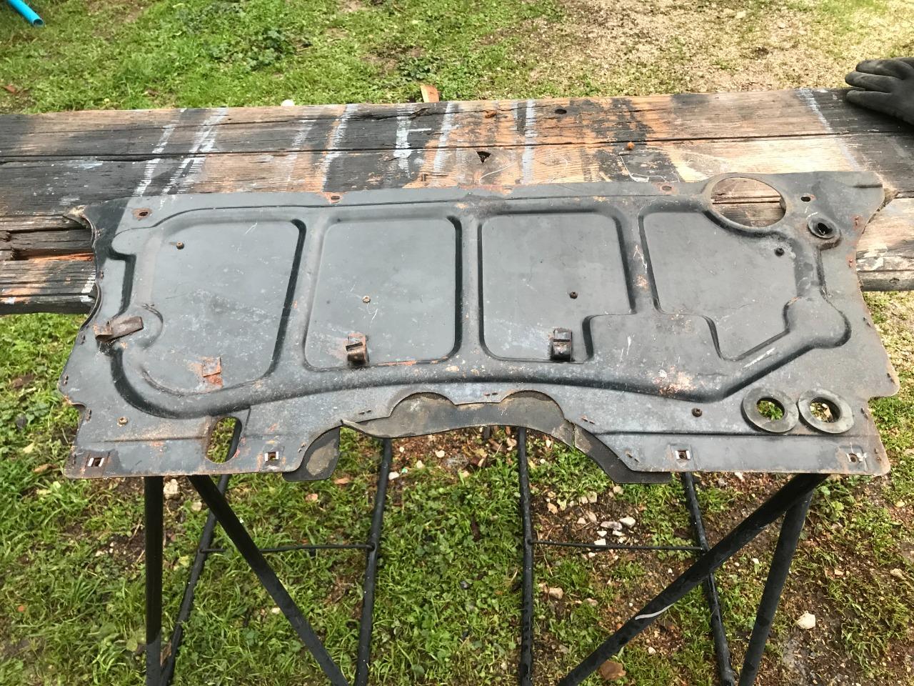 Pièces RENAULT 10 (R10) LesAnciennes.com