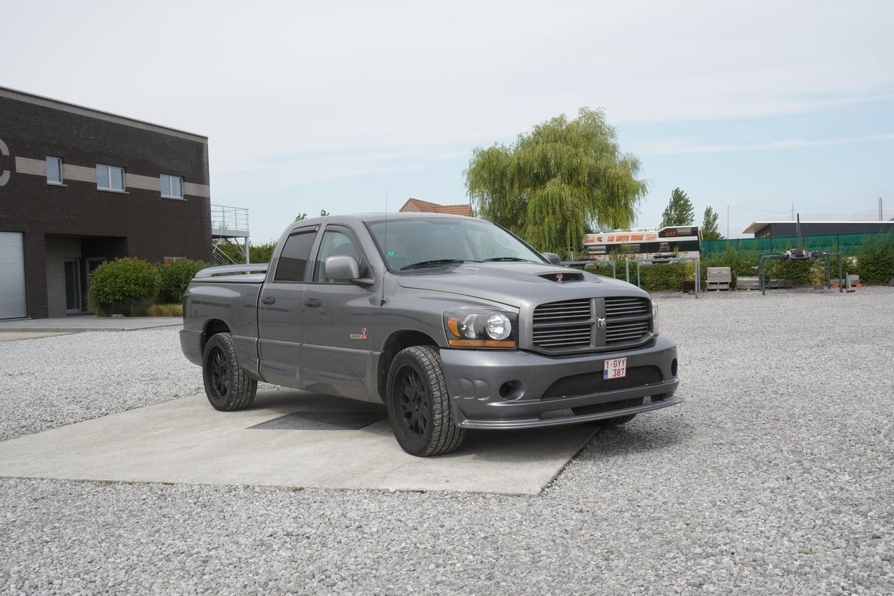 2006 Dodge RAM SRT-10 Viper V10 Quad Cab Automatic LesAnciennes.com