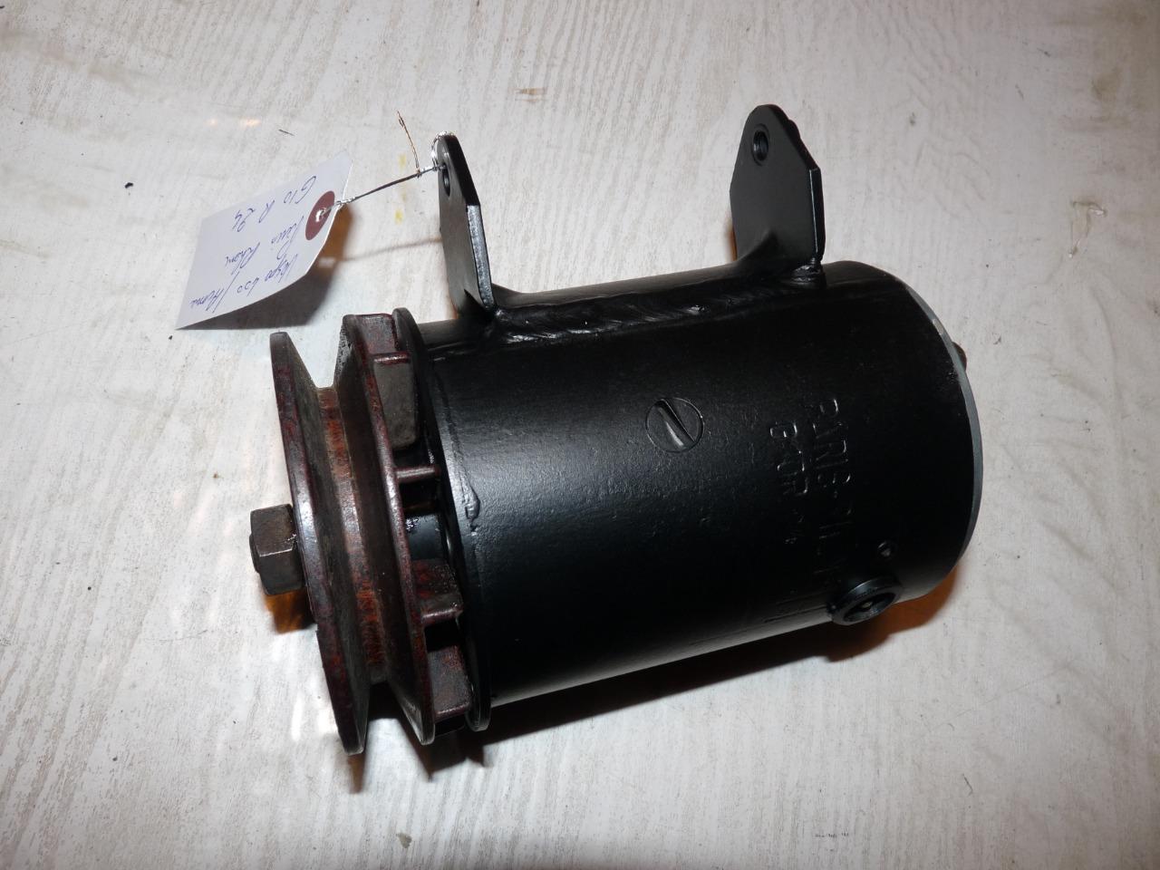 Dynamo Paris Rhône G10R24 VESPA 400/Acma LesAnciennes.com