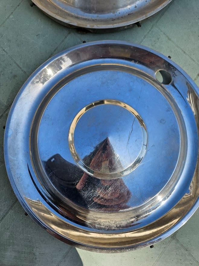 Enjoliveurs de roue CITROEN DS Pallas LesAnciennes.com