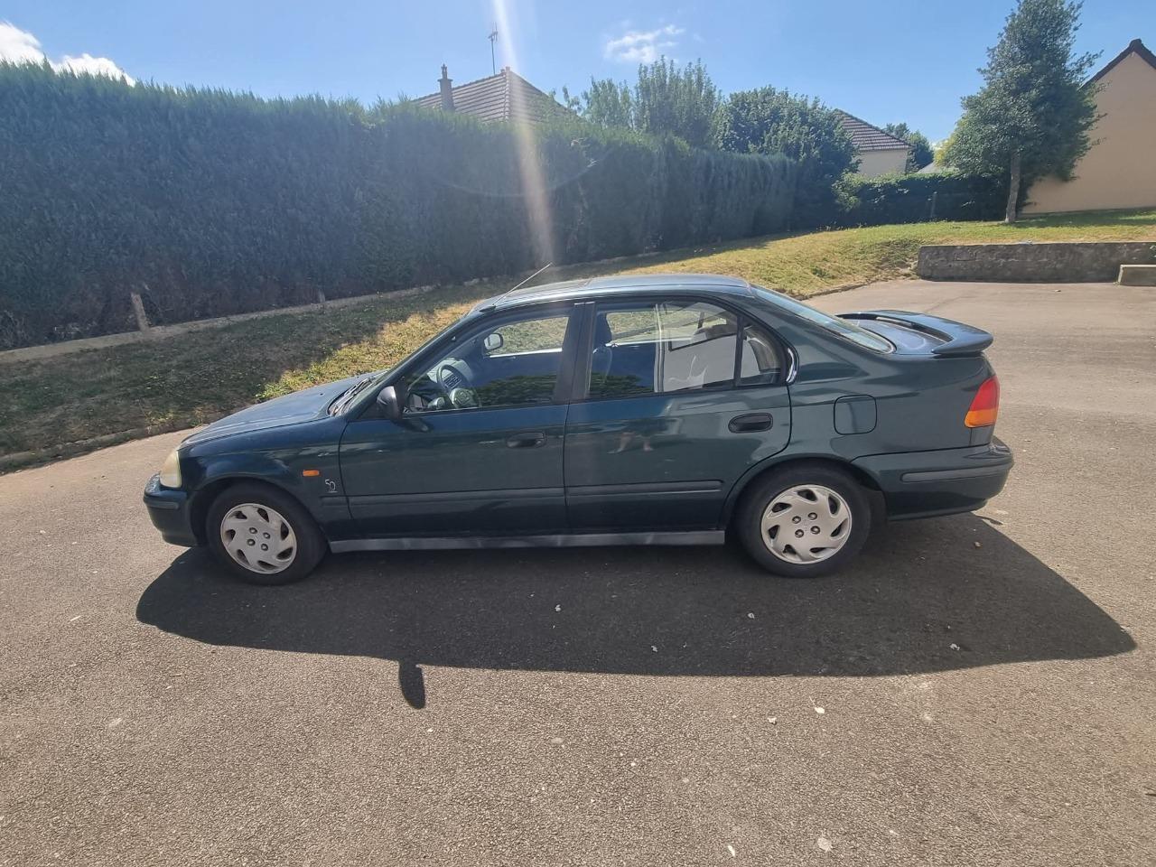 HONDA Civic - 1997 LesAnciennes.com