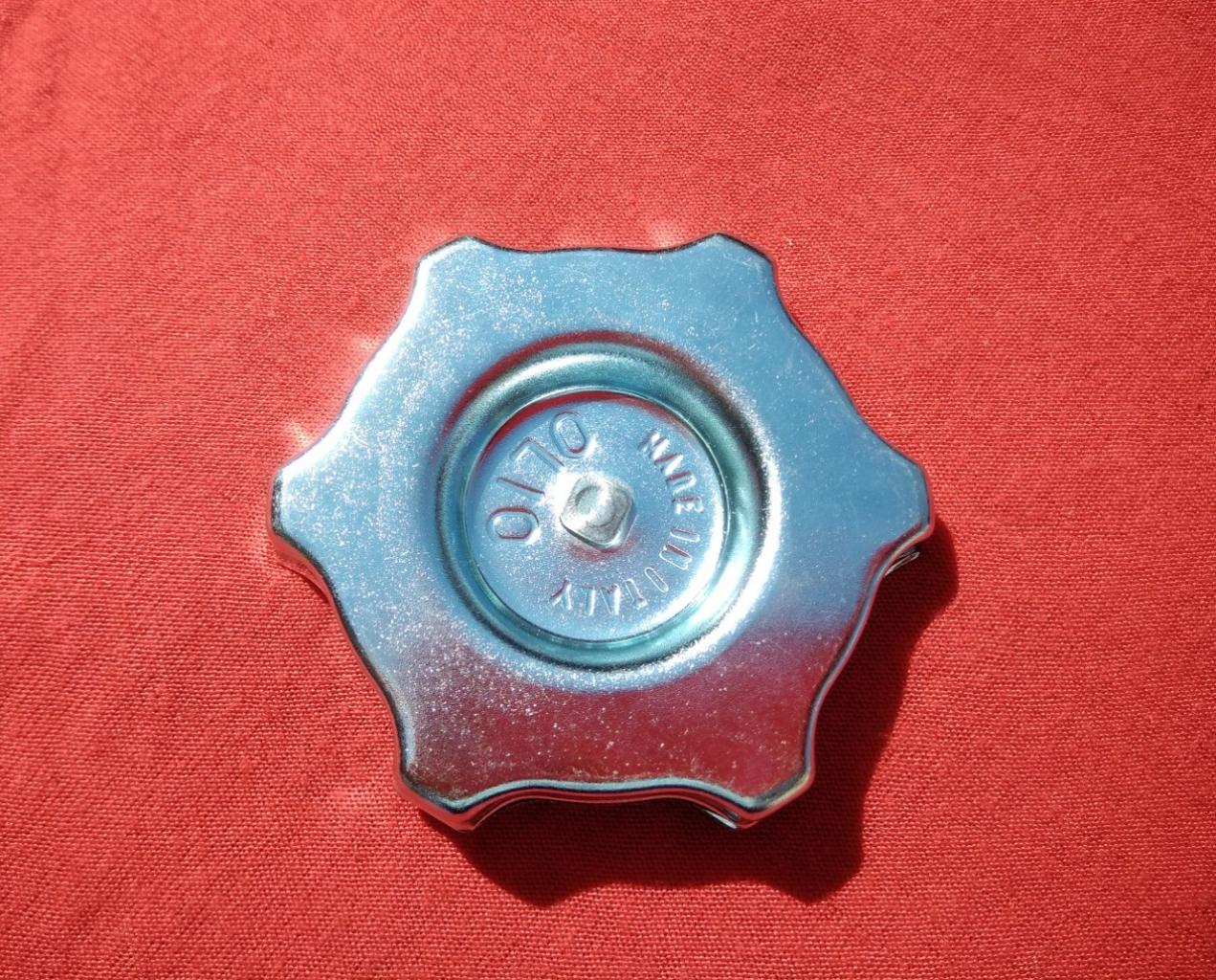 Bouchon FIAT 500 Topolino LesAnciennes.com