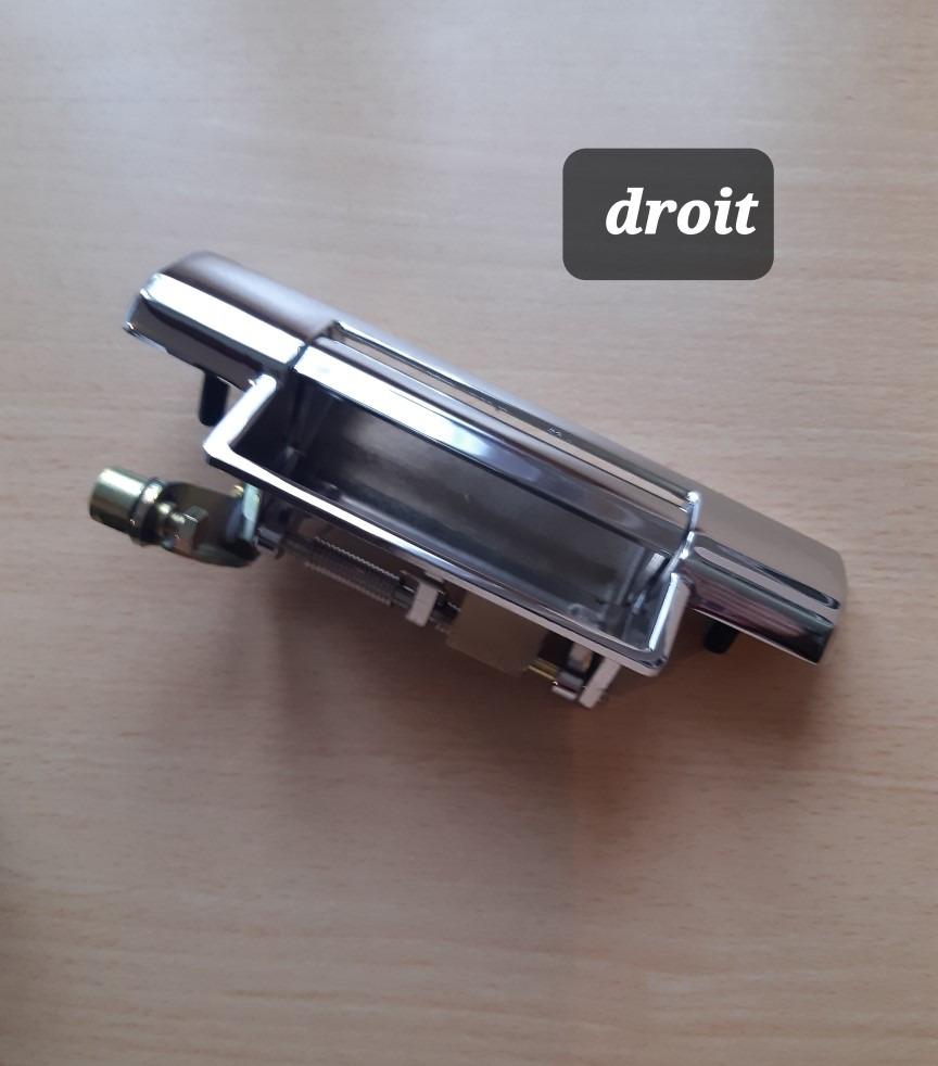 Une poignée de porte ext droit plate DS AP 1972 LesAnciennes.com