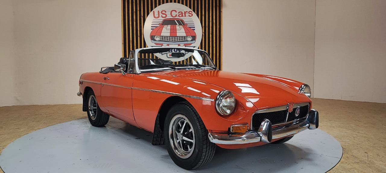MG MGB - 1974 LesAnciennes.com