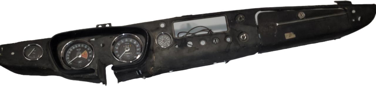 TABLEAU DE BORD METAL MG MGB BGT et C LesAnciennes.com