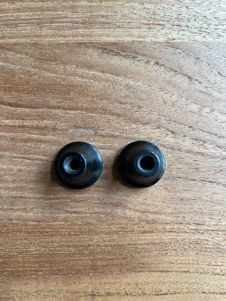 Bouton Voiture cars 15 x 10 mm La Droguerie