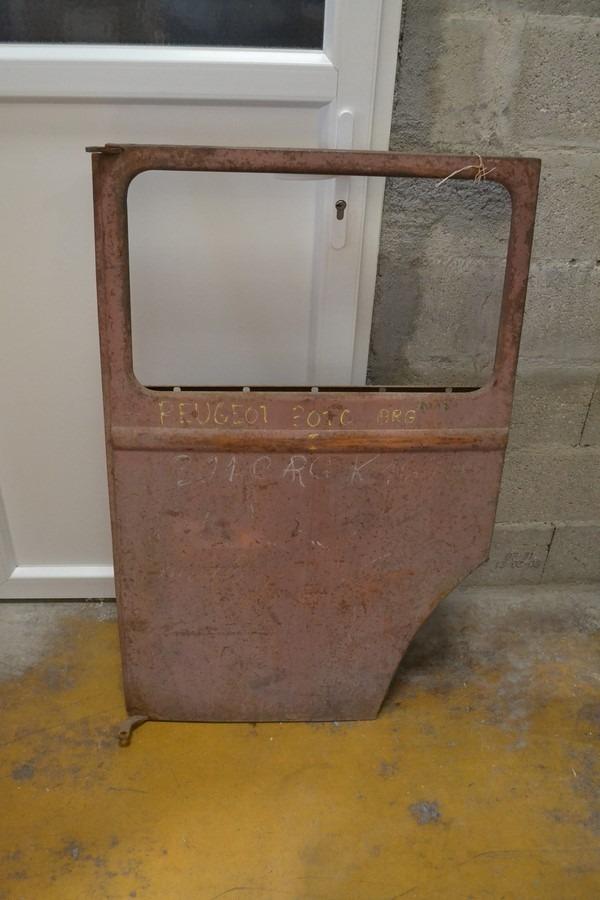 Porte AR G PEUGEOT 301 C neuve d'origine LesAnciennes.com