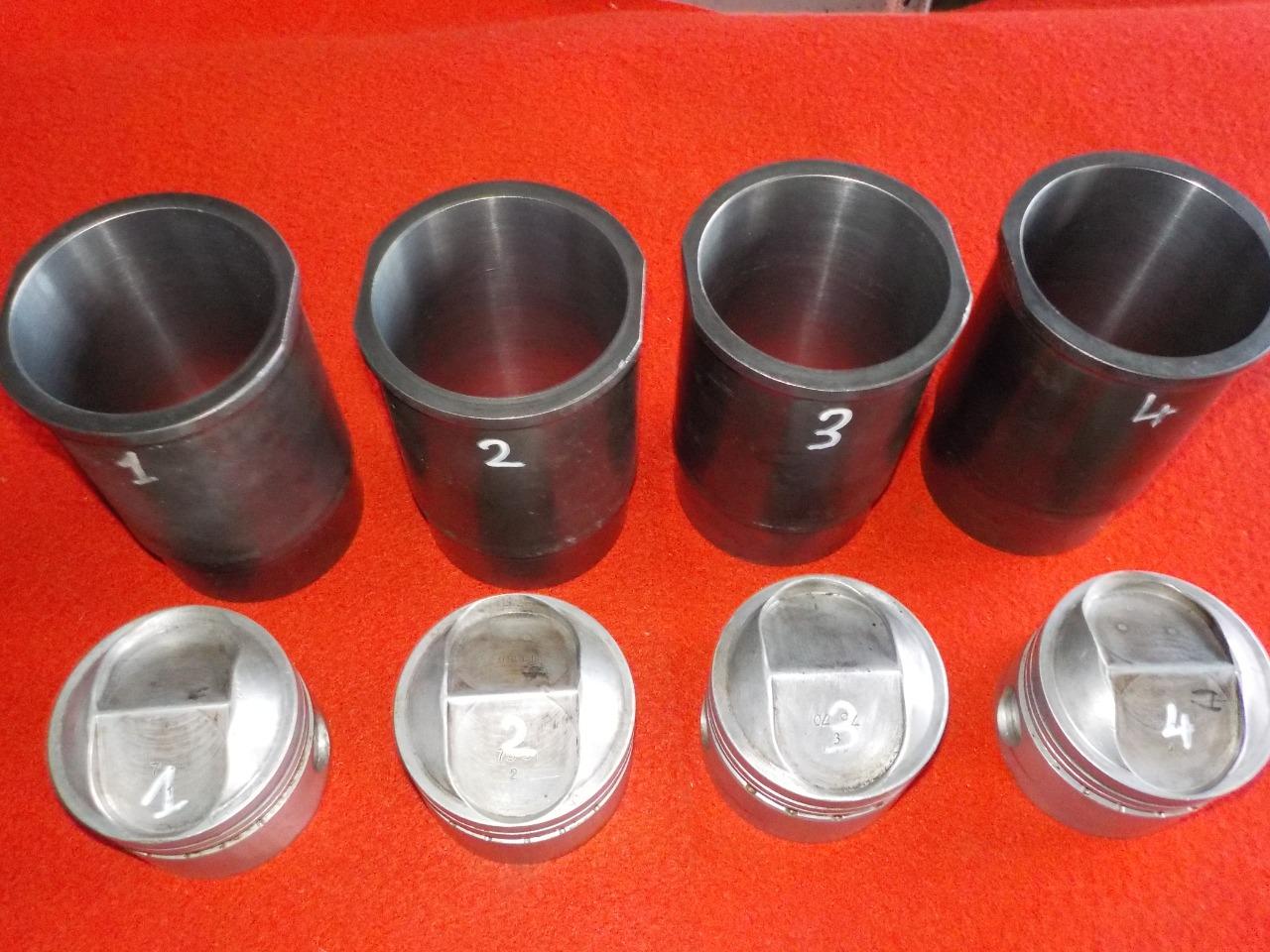 Lot de pièces ALPINE RENAULT A110 LesAnciennes.com