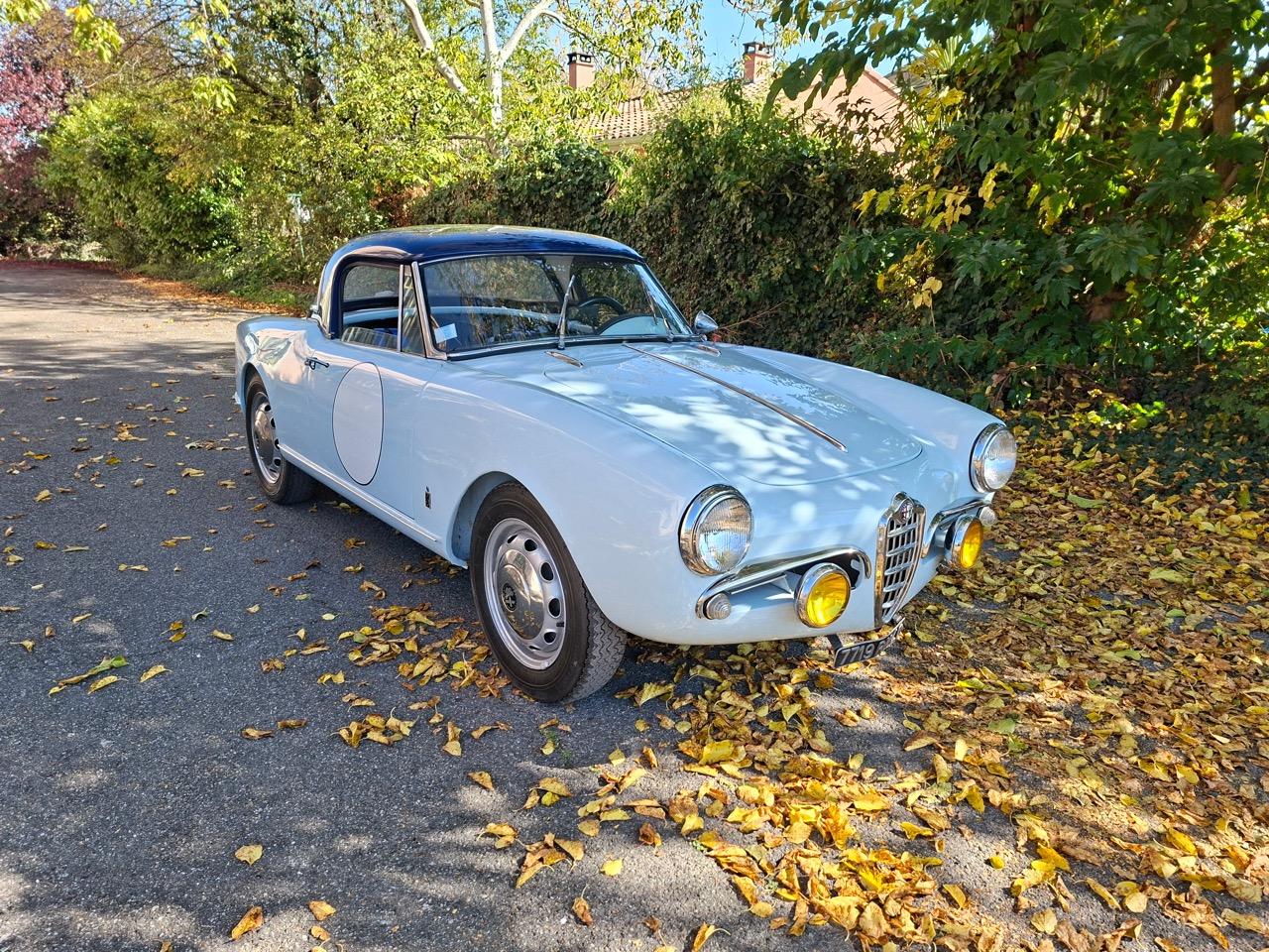 ALFA ROMEO Giulietta spider veloce swb - 1957 LesAnciennes.com