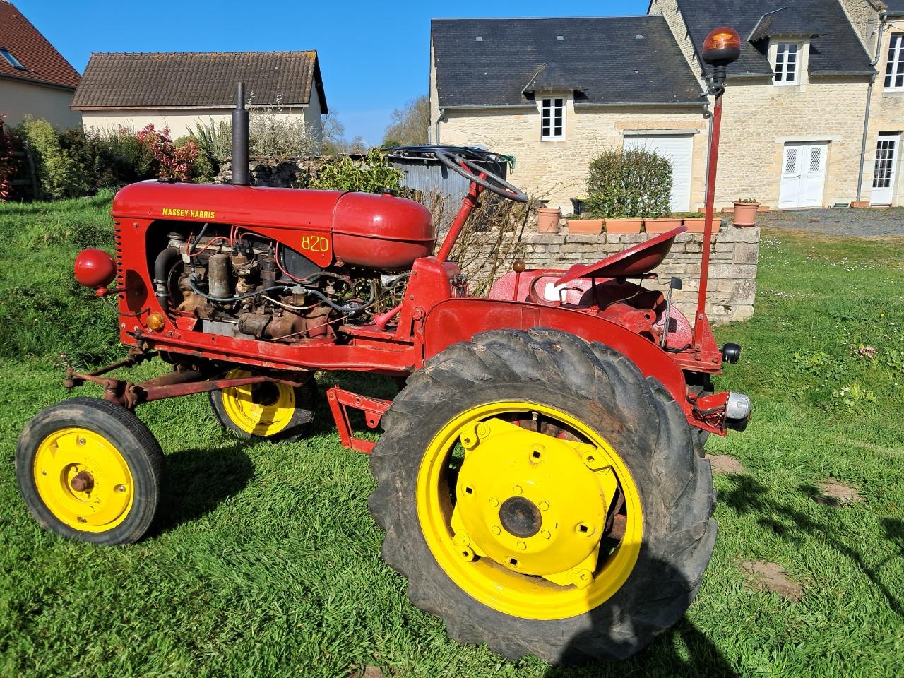 MASSEY HARRIS Pony 820 820Tm - 1954 LesAnciennes.com