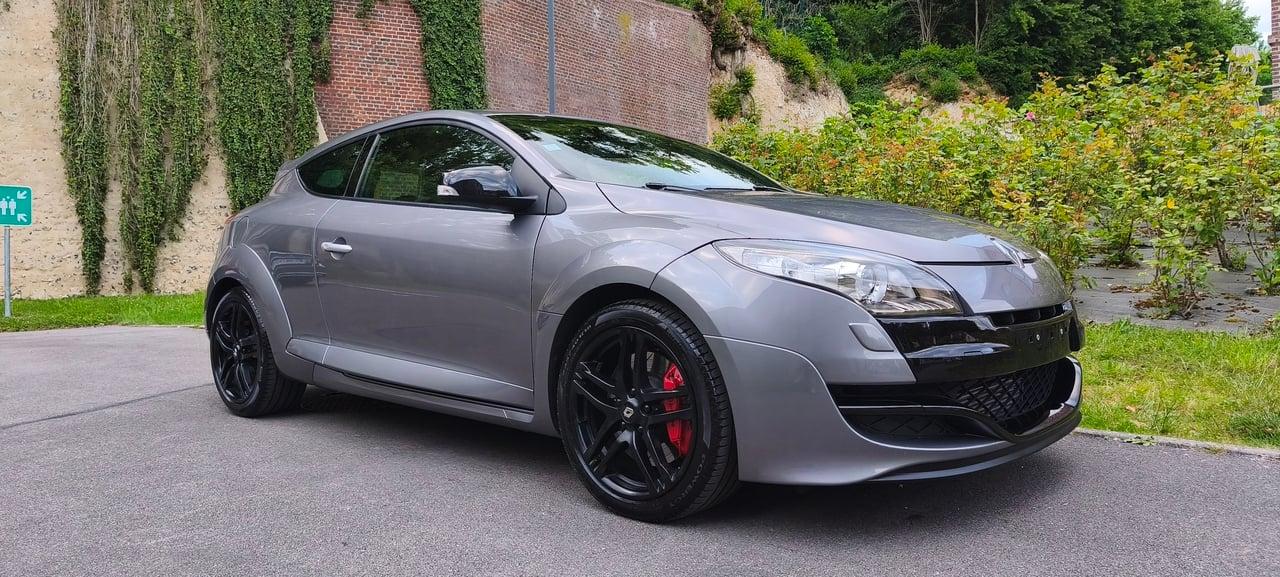2011 Renault Megane 3 RS LesAnciennes.com