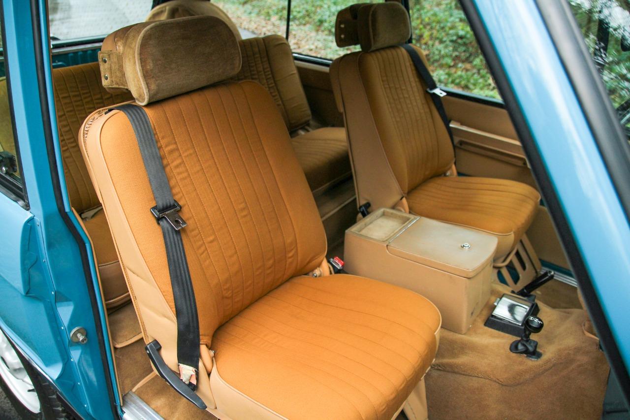 LAND ROVER Range Rover Suffix F - Restauré - 1979 LesAnciennes.com