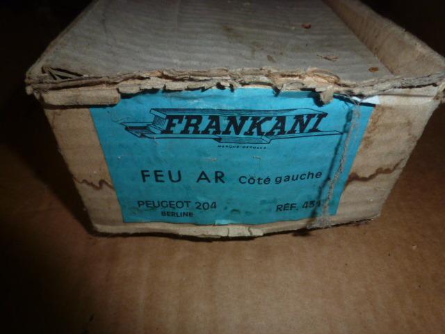 Feu ar neuf,compteur PEUGEOT 204 LesAnciennes.com