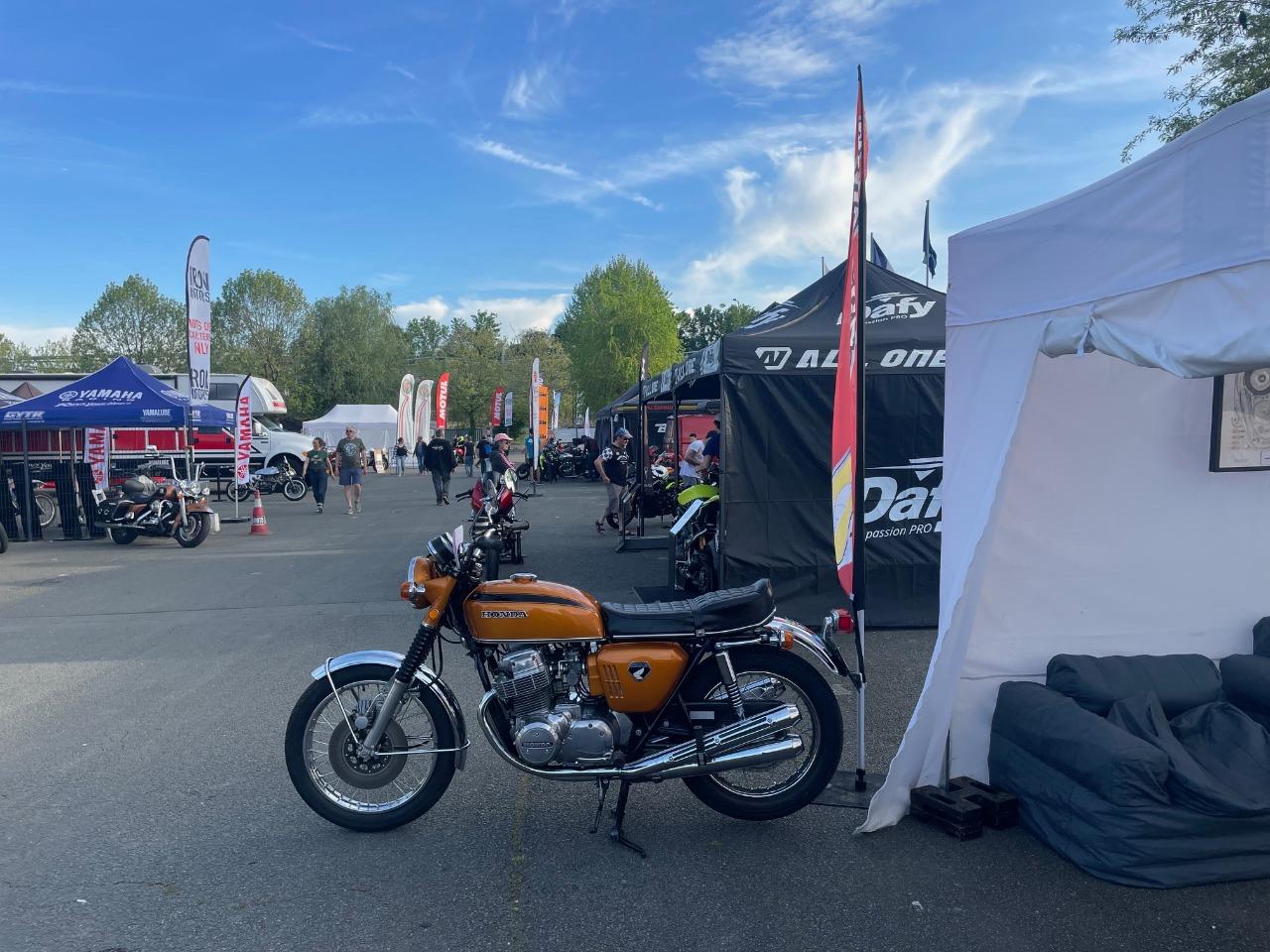 HONDA CB 750 Four K0 - 1969 LesAnciennes.com