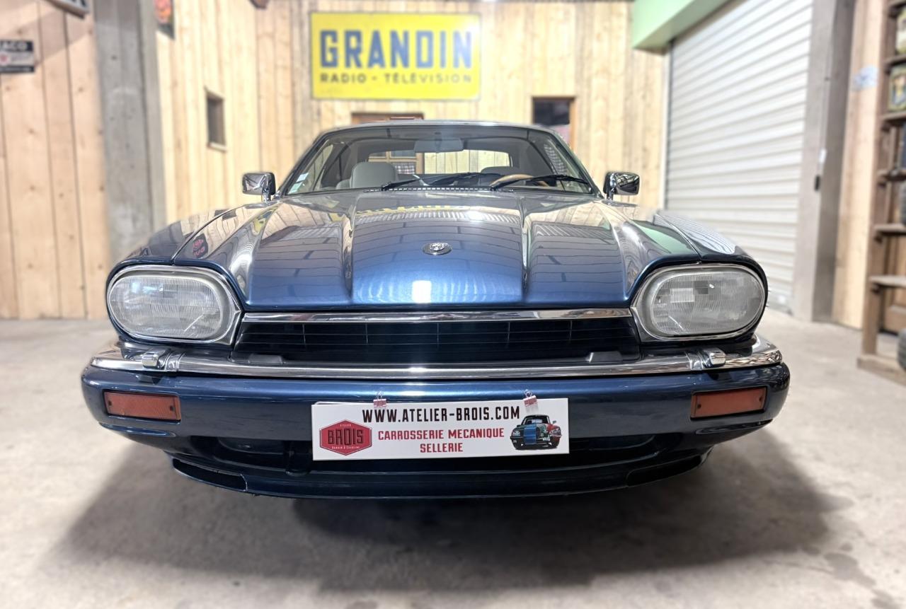 JAGUAR XJS 4.0 Celebration - 1996 LesAnciennes.com