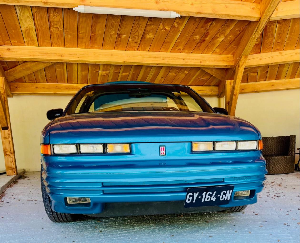 OLDSMOBILE Cutlass Supreme - 1993 LesAnciennes.com