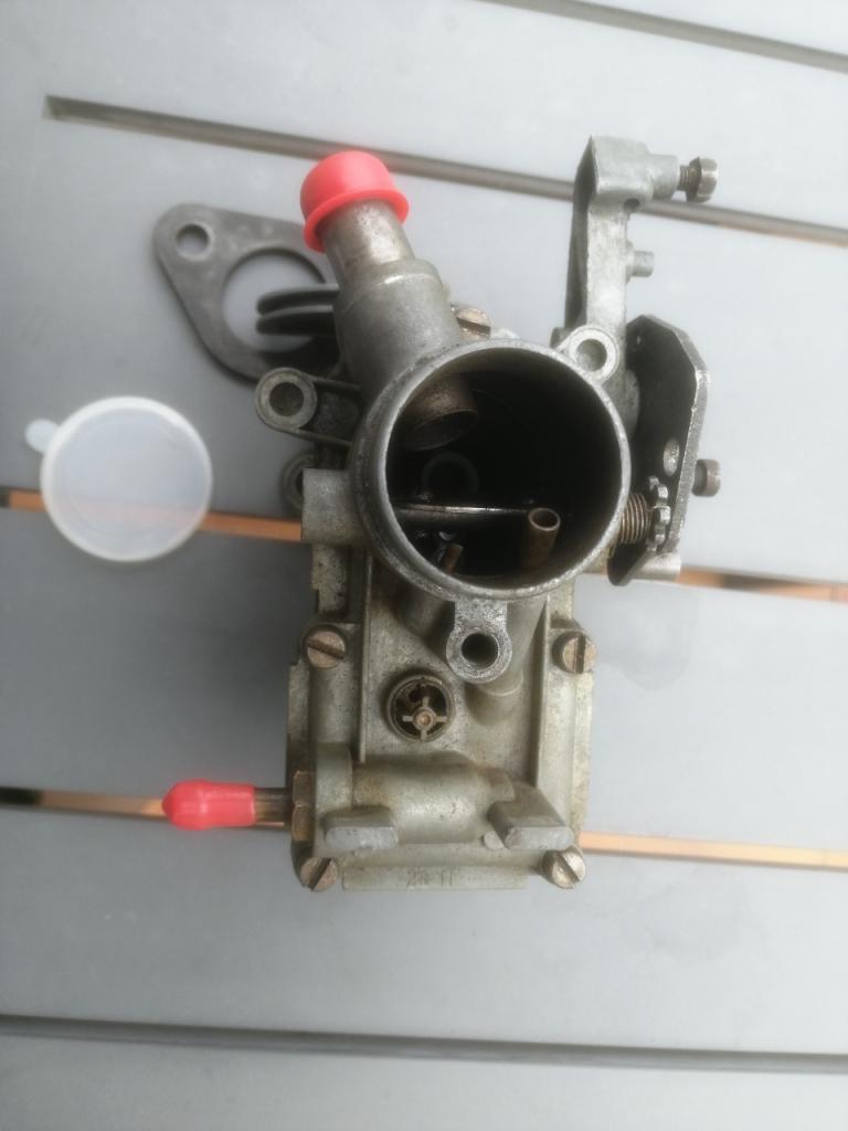 Carburateur RENAULT 4L (R4L) LesAnciennes.com