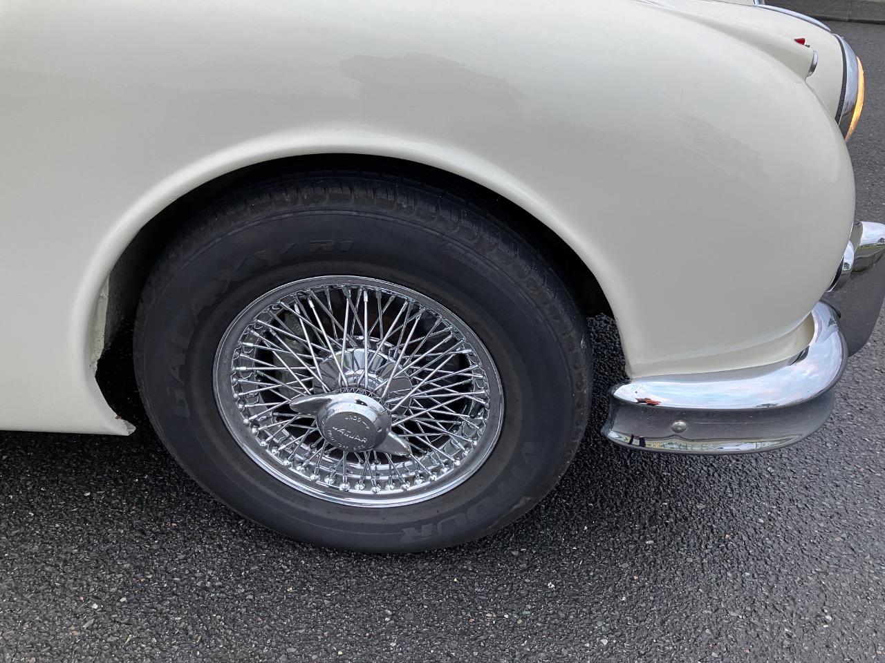 JAGUAR MK2 3,8 l - 1966 LesAnciennes.com