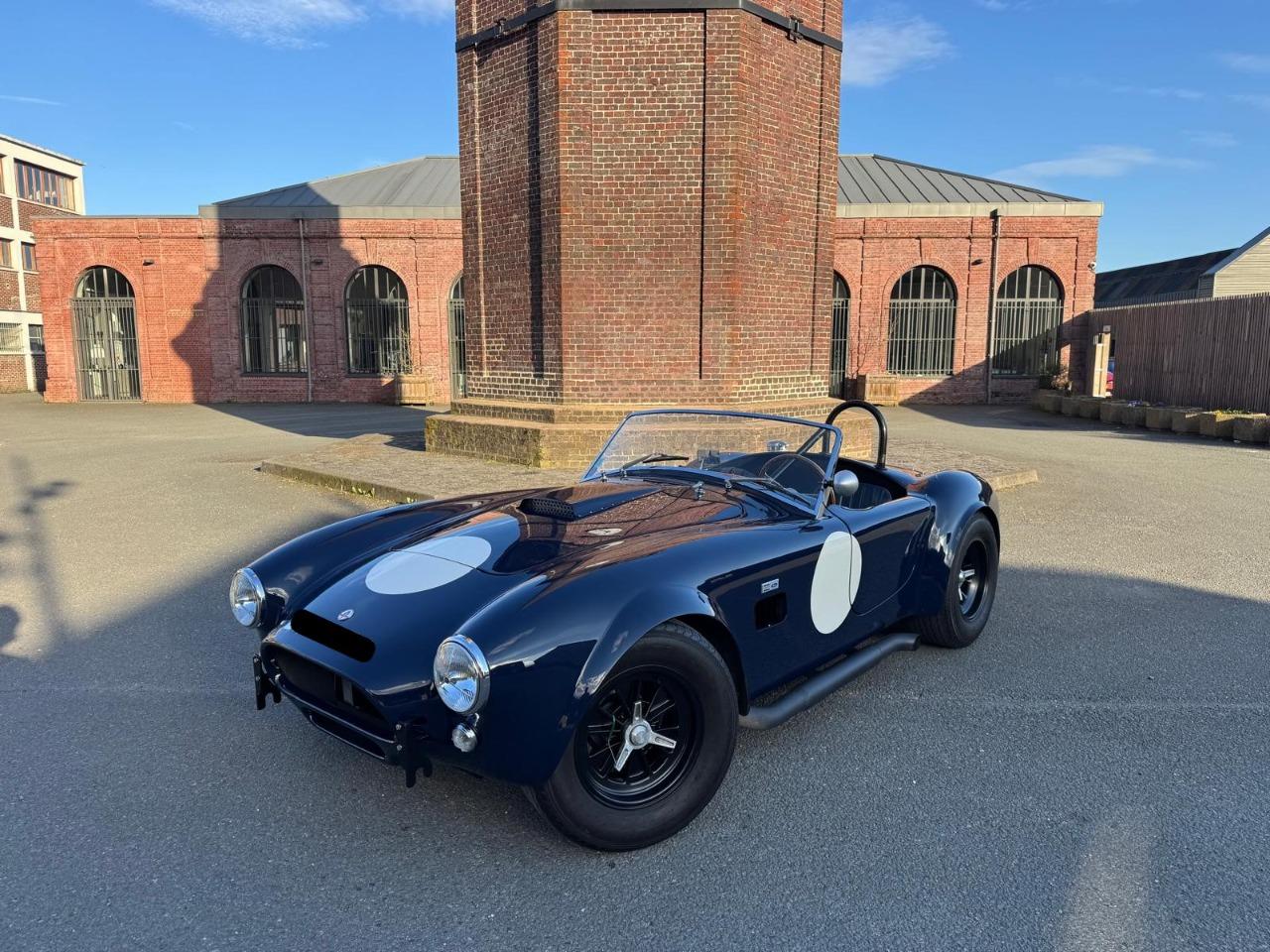 AC Cobra 289 FIA 6.4/390 - 1985 LesAnciennes.com