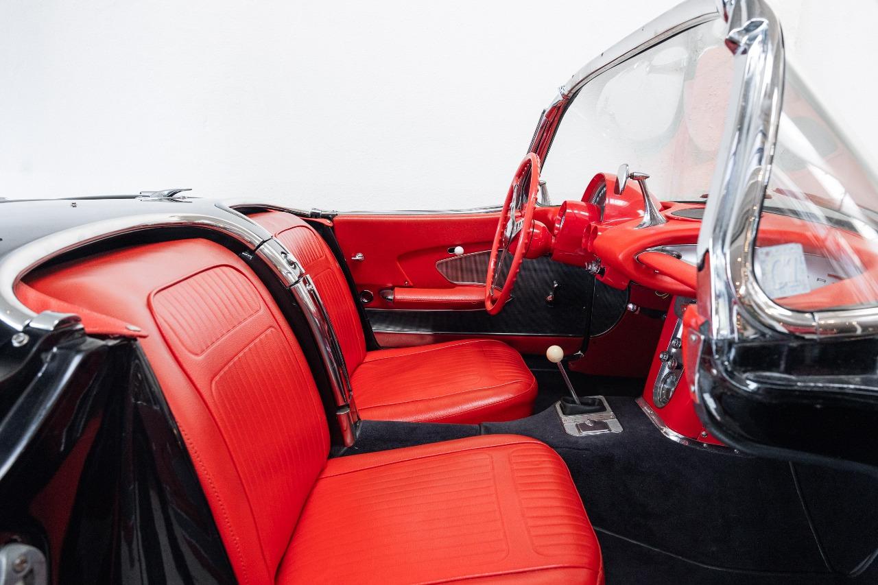 CHEVROLET Corvette C1 - 'Fuel Injectio - 1959 LesAnciennes.com