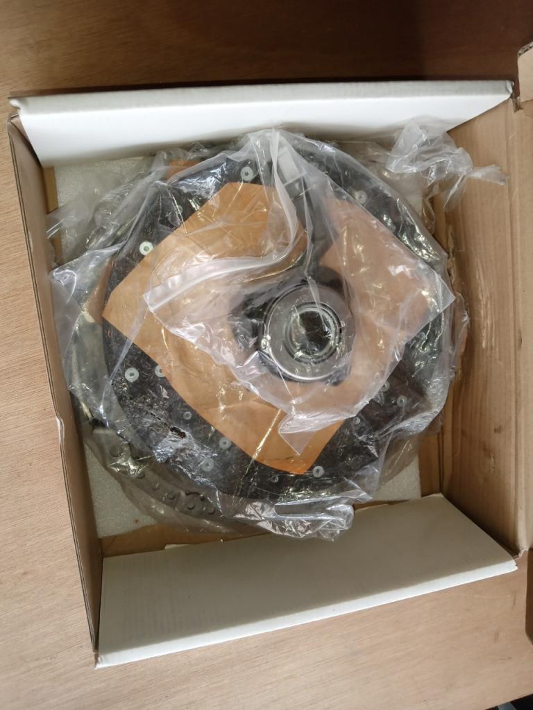 KIT EMBRAYAGE LesAnciennes.com