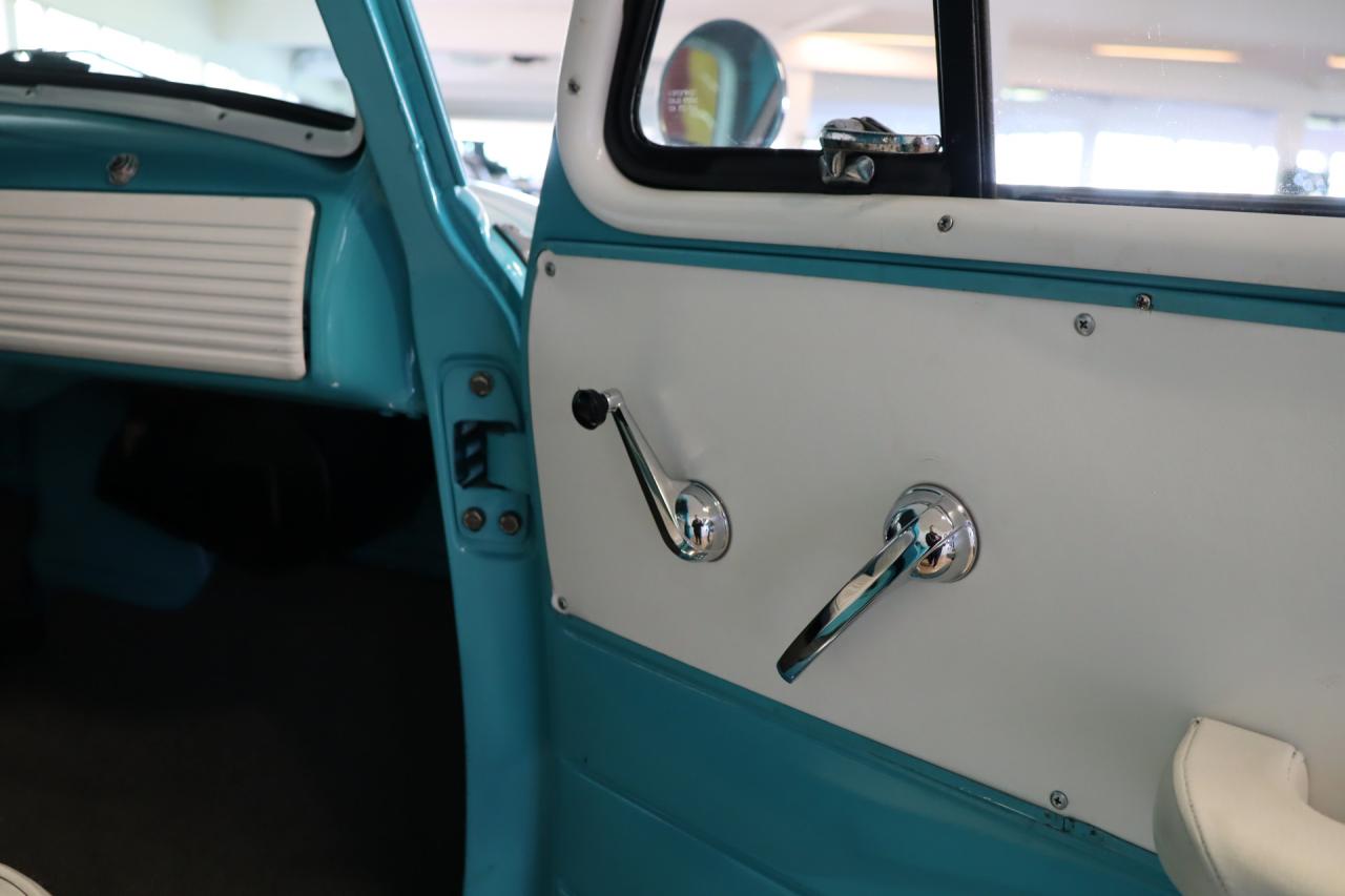 CHEVROLET 3100 Pick-Up Truck - 1952 LesAnciennes.com