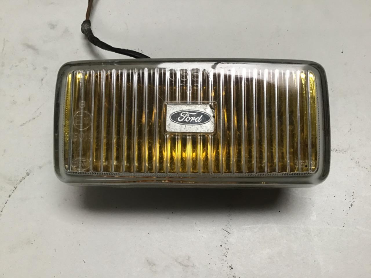 ANTI BROUILLARD FORD LesAnciennes.com