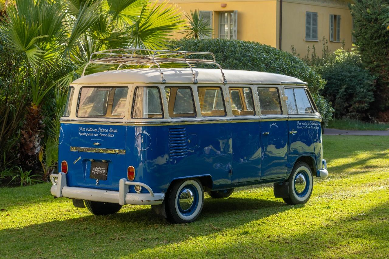 VOLKSWAGEN Combi Combi T1 15 Window - 1972 LesAnciennes.com