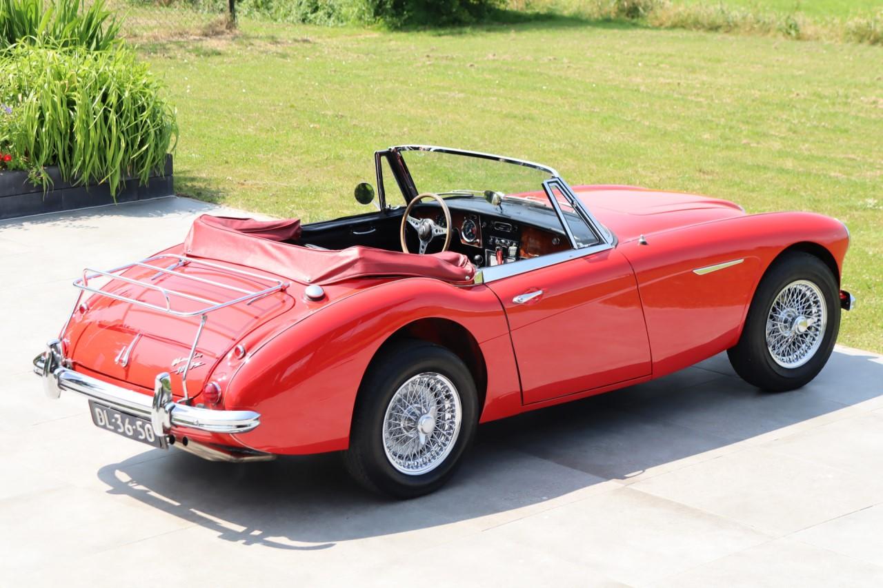 AUSTIN HEALEY 3000 MkIII - 1964 LesAnciennes.com