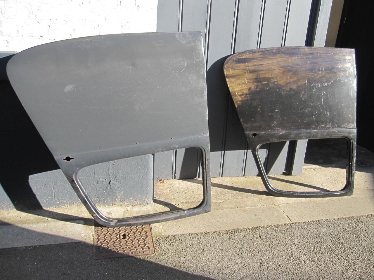 Porte avant droite CITROEN Traction LesAnciennes.com